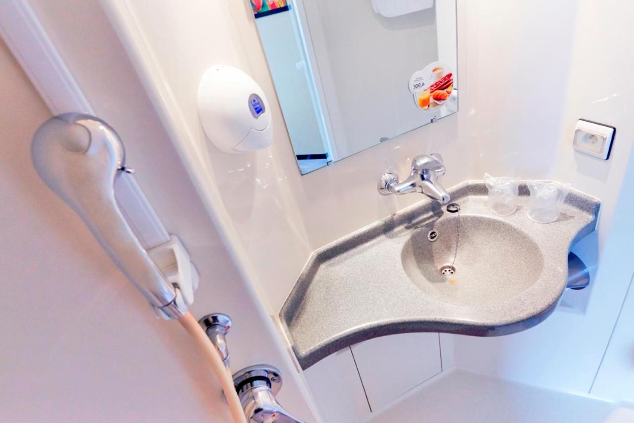 Hôtel Première Classe Paris Ouest - Gennevilliers Barbanniers Extérieur photo